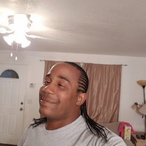 Meet your Posher, Noel